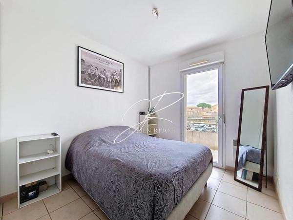 Appartement T2 35 m² terrasse et parking