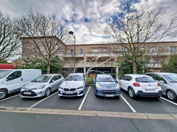 Appartement T2 35 m² terrasse et parking