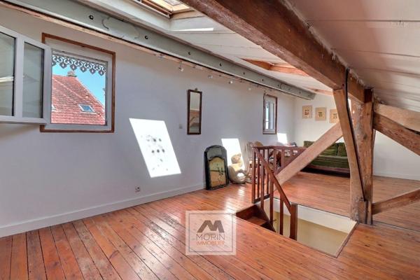 BORDEAUX quartier Judaïque - à vendre maison bourgeoise en pierre avec 3/4 chambres et patio