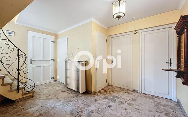 Maison à vendre    5 pièces •  Brive-la-Gaillarde