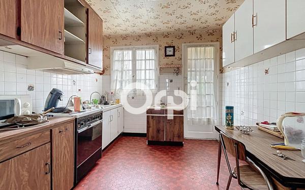 Maison à vendre    5 pièces •  Brive-la-Gaillarde