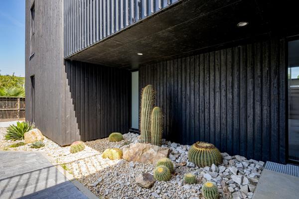Maison d'architecte Meublée Piscine et Jacuzzi vue mer SAINT LAURENT