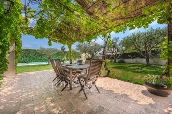 Mougins Co exclusivité - Magnifique bastide provençale au calme absolu