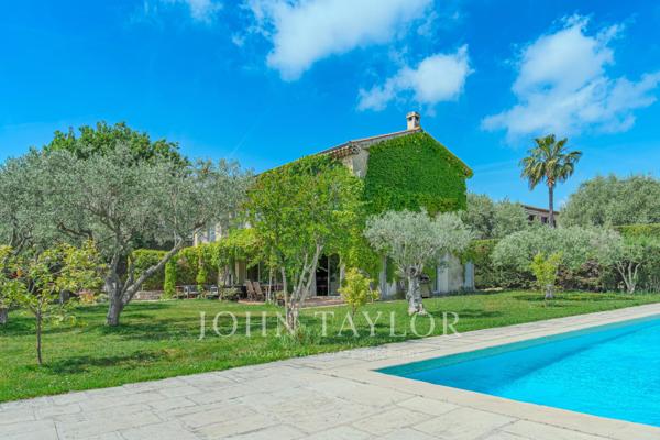 Mougins Co exclusivité - Magnifique bastide provençale au calme absolu