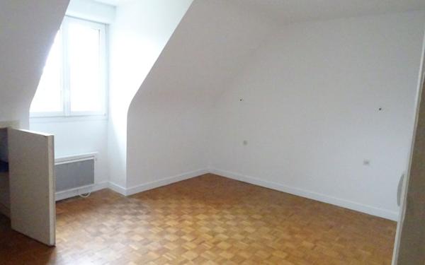 Maison à louer    5 pièces • 156,99 m2 Plougar