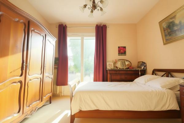 Royan, Le Chay, Emplacement, Volume et qualité de construction !