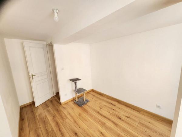 Exclusivité : Petit Andelys, agréable maison sans travaux de 94.50 m2 proche des bords de Seine, - 2 chambres sur 153 m2 de terrain - Prix 317.700