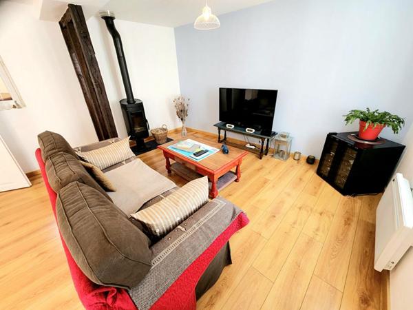 Exclusivité : Petit Andelys, agréable maison sans travaux de 94.50 m2 proche des bords de Seine, - 2 chambres sur 153 m2 de terrain - Prix 317.700