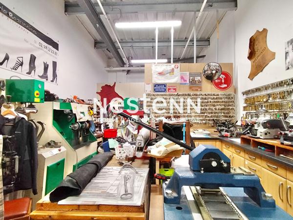 Fond de commerce de 40 m2 à Beaune La Rolande - Zone commerciale