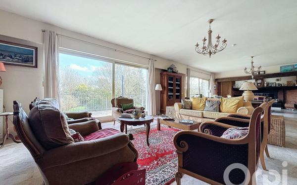 Maison à vendre    8 pièces • 450,70 m2 Apremont