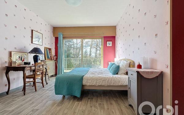 Maison à vendre    8 pièces • 450,70 m2 Apremont