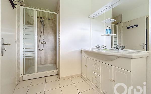 Maison à vendre    8 pièces • 450,70 m2 Apremont