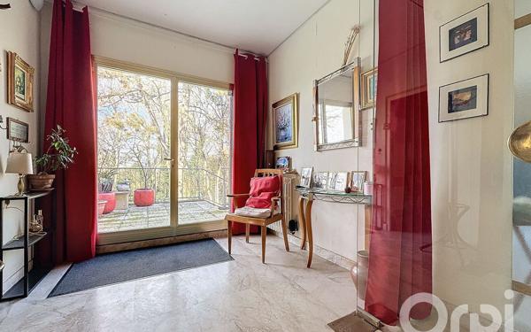 Maison à vendre    8 pièces • 450,70 m2 Apremont