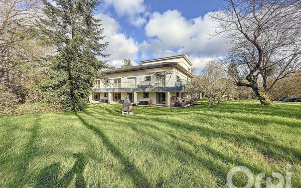 Maison à vendre    8 pièces • 450,70 m2 Apremont