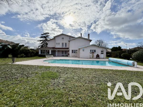 Maison à vendre 7 pièces 258 m² Biganos