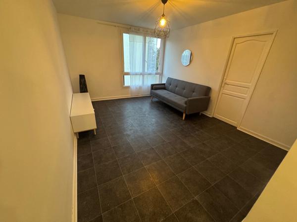 Appartement Livry Gargan 3 pièce(s)  52,56 M² m2 location