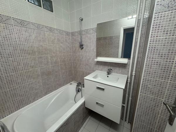 Appartement Livry Gargan 3 pièce(s)  52,56 M² m2 location