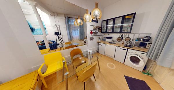 Studio meublé 34 M² 75007 Métro Saint François Xavier
