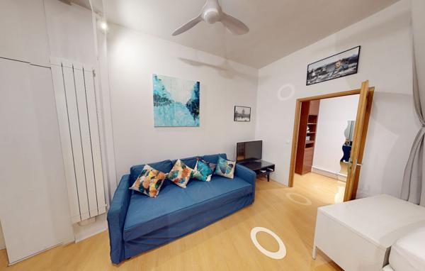Studio meublé 34 M² 75007 Métro Saint François Xavier