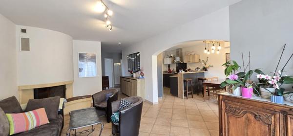 Quartier Résidentiel la Mascotte - Au calme absolu -Six Fours les plages - Maison familiale 5 pièces 119 m2 - terrain 305 M² - Garage 24 M²