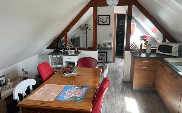 Immeuble à vendre    3 pièces • 101 m2 Eu