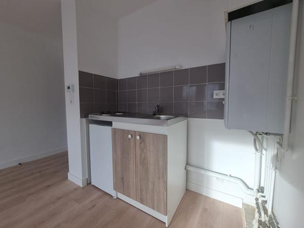 Nantes Zola, T2 avec avec loggia et parking.