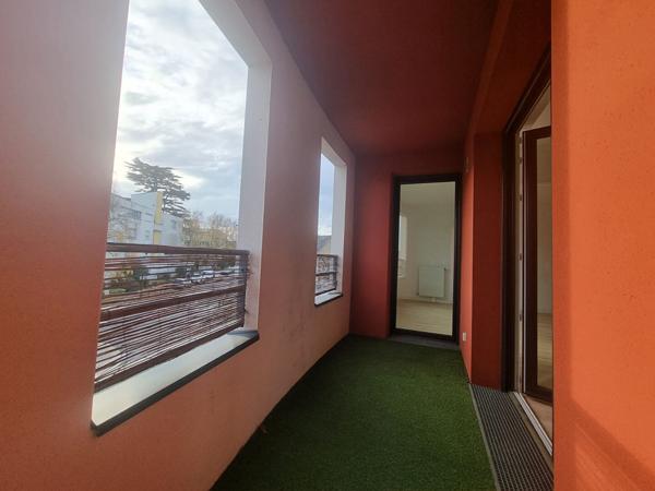 Nantes Zola, T2 avec avec loggia et parking.