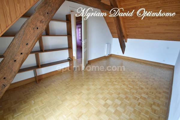 Maison de caractère 5 chambres – Jardin - T1- Coeur de Rostrenen