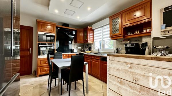 Maison à vendre 5 pièces 126 m² Pontault-Combault