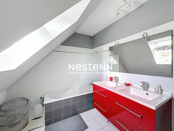 Maison familiale 170m² sur plus de 1300m² de terrain - Très belles prestations