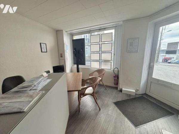 Bien mixte à usage commercial et habitation en plein centre-ville de Savenay 