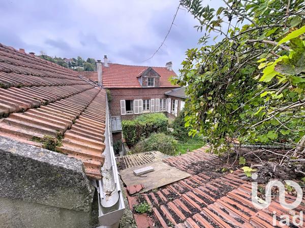 Maison à vendre 8 pièces 145 m² Bougival