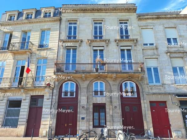 BUREAUX A VENDRE - CHARTRONS