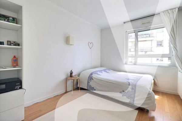 APPARTEMENT 3 PIÈCES LUMINEUX ET BIEN OPTIMISÉ - 75020 Paris 20ème - Réf 1915