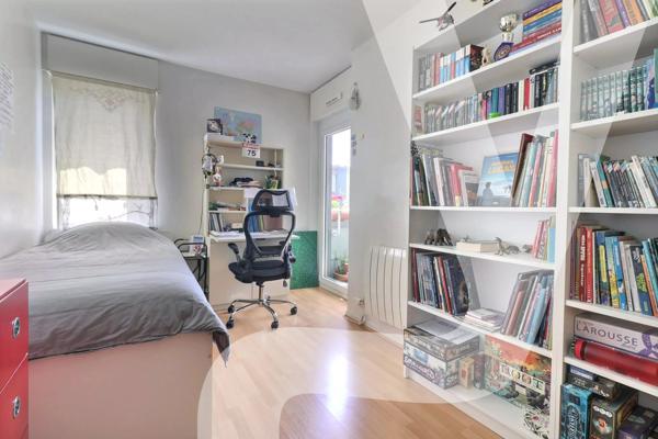 APPARTEMENT 3 PIÈCES LUMINEUX ET BIEN OPTIMISÉ - 75020 Paris 20ème - Réf 1915