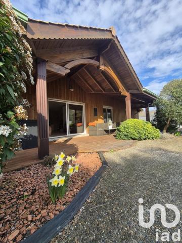 Maison à vendre 4 pièces 200 m² Le Pian-Médoc