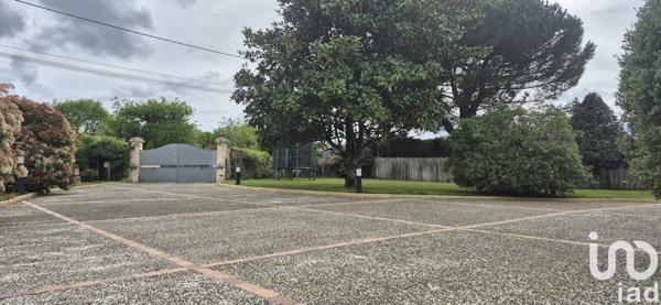 Maison à vendre 4 pièces 200 m² Le Pian-Médoc