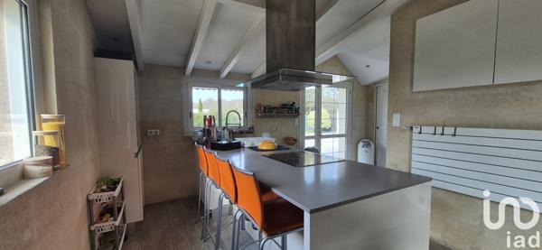 Maison à vendre 4 pièces 200 m² Le Pian-Médoc