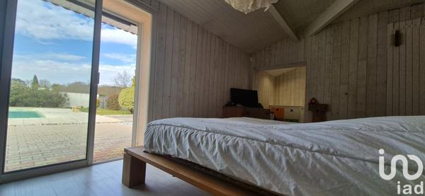 Maison à vendre 4 pièces 200 m² Le Pian-Médoc