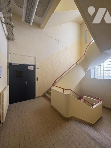 Immeuble de standing secteur gare (1h20 de PARIS)