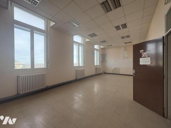 Immeuble de standing secteur gare (1h20 de PARIS)