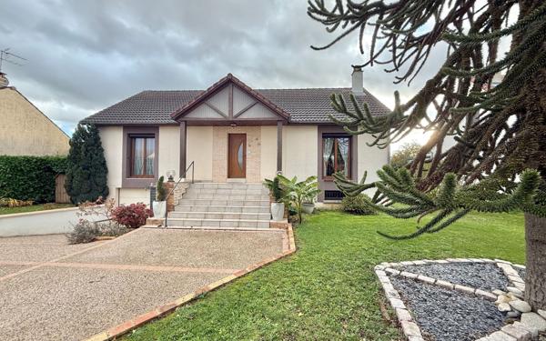 Maison à vendre    4 pièces •  Couternon