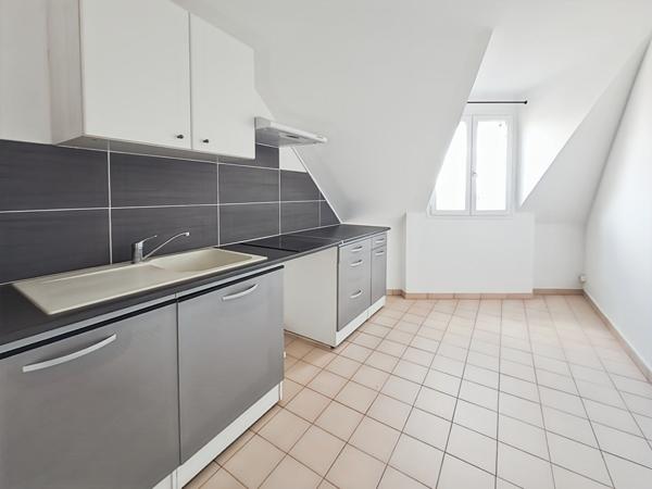 Charmant appartement 2 pièces 49.3m² au coeur de Montlhéry