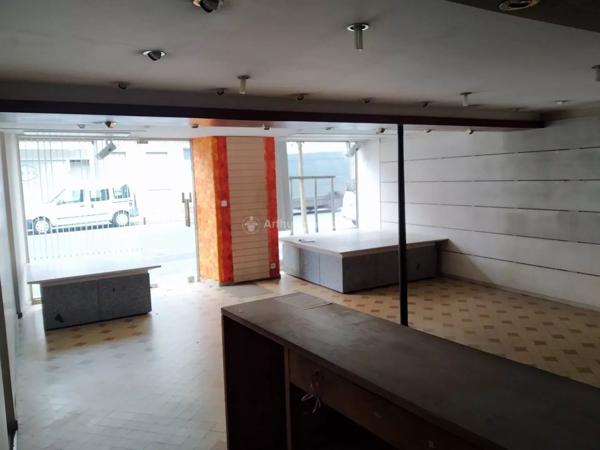 Location Local commercial 4 pièces à Carmaux