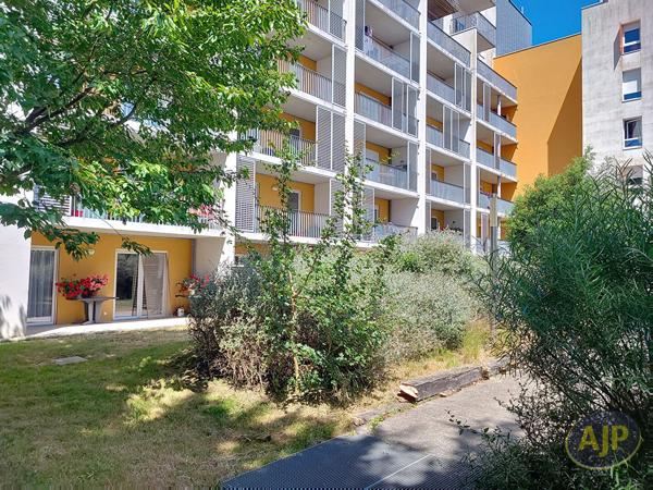 Appartement à vendre Saint Nazaire - 2 pièces, 33m² avec 1 chambre(s) à 97 500€ - AJP Immobilier Saint-Nazaire