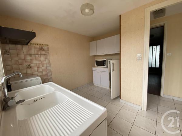 Maison à vendre  5 pièces - 127,63 m 2   LA ROCHELLE  - 17