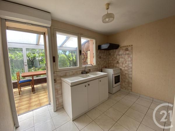 Maison à vendre  5 pièces - 127,63 m 2   LA ROCHELLE  - 17