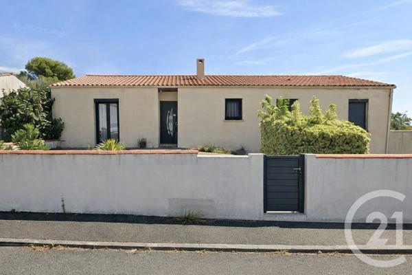 Maison à vendre  5 pièces - 127,63 m 2   LA ROCHELLE  - 17