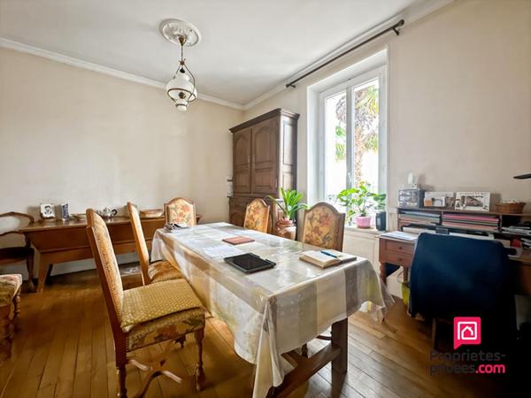 Maison Avallon 8 pièce(s) 200 m2