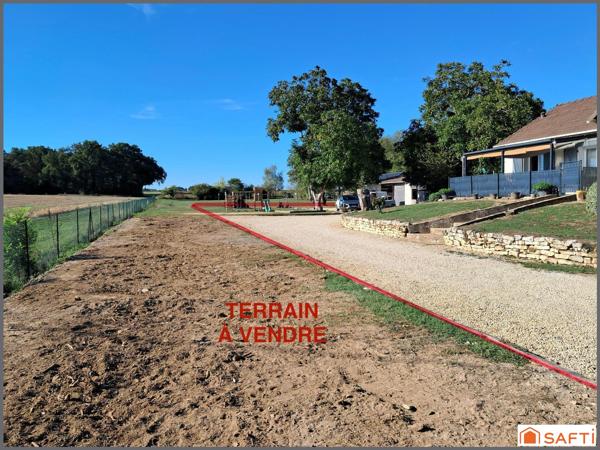 Terrain constructible hors lotissement à Jaunay-Marigny